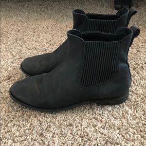 Ugg leather boots